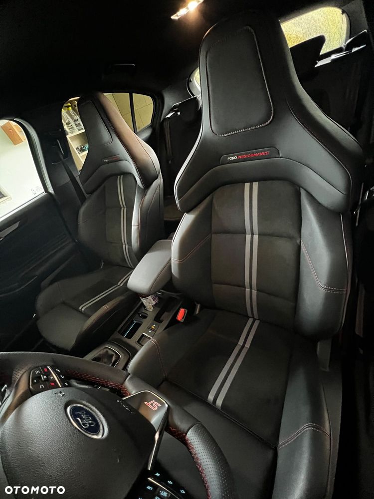 Ford Focus 2.3 EcoBoost ST X Edition - 35