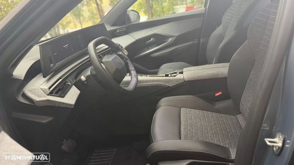 Peugeot 3008 1.2 Hybrid Allure e-DCS6 - 11