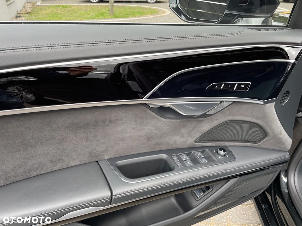 Audi A8 55 TFSI quattro tiptronic - 35