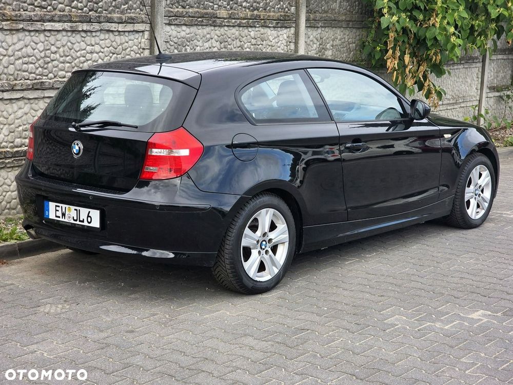 BMW Seria 1 118d - 8