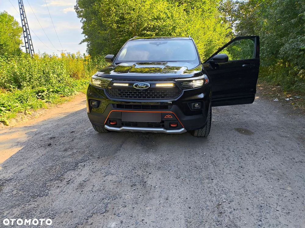 Ford Explorer - 14