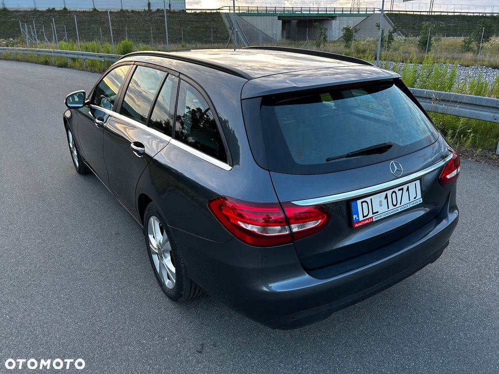 Mercedes-Benz Klasa C 200 (BlueTEC) d 7G-TRONIC Exclusive - 4