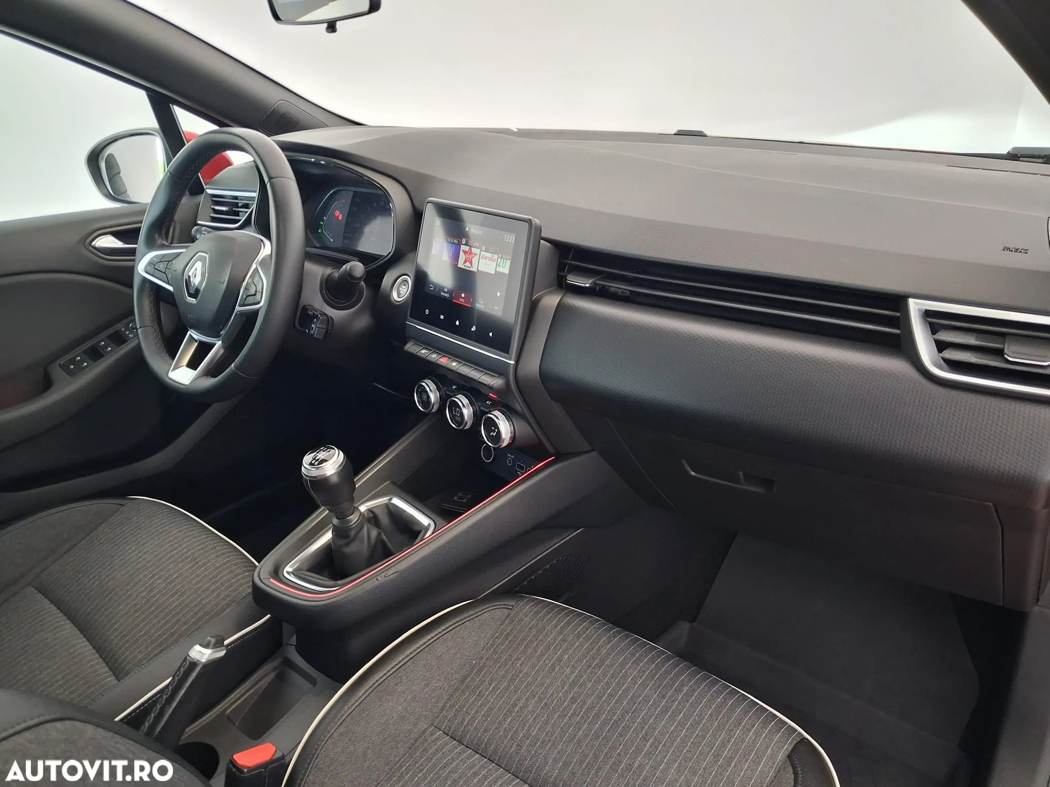 Renault Clio V 1.0 TCe 100 GPL Intens - 11
