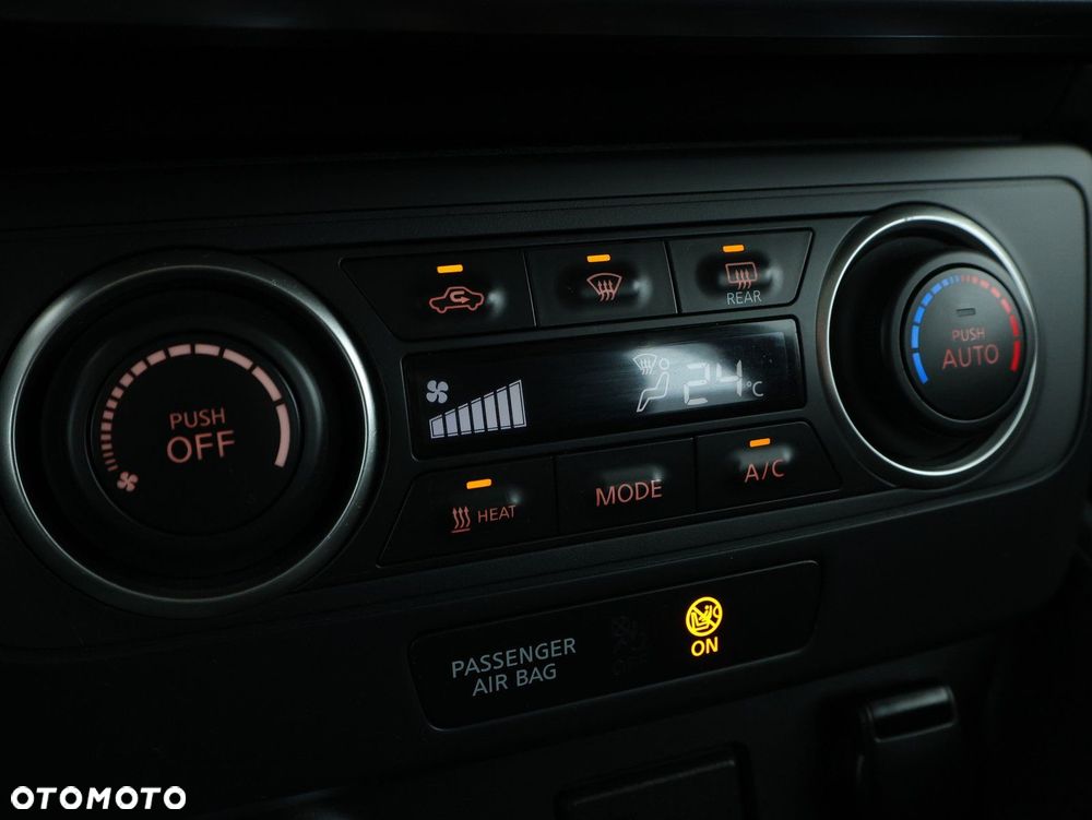 Nissan Leaf - 13