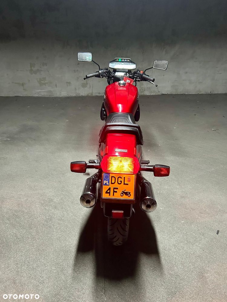 Honda VF - 6