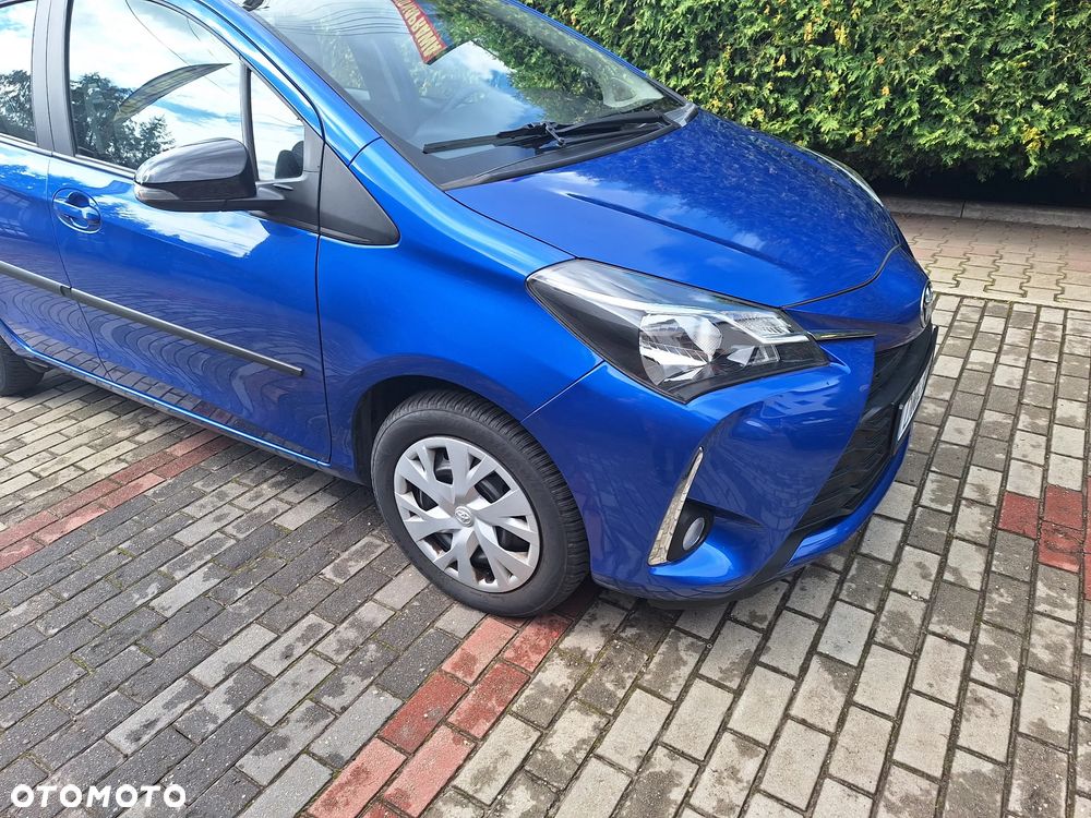 Toyota Yaris 1.5 Premium - 3