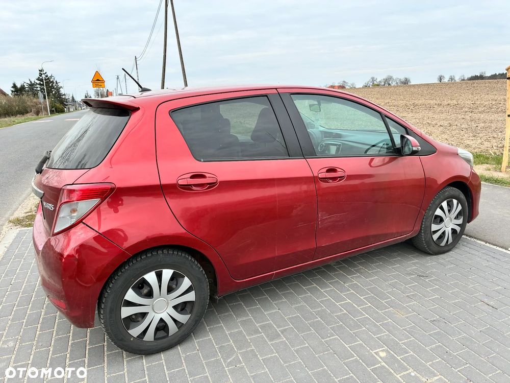 Toyota Yaris 1.33 Luna - 3