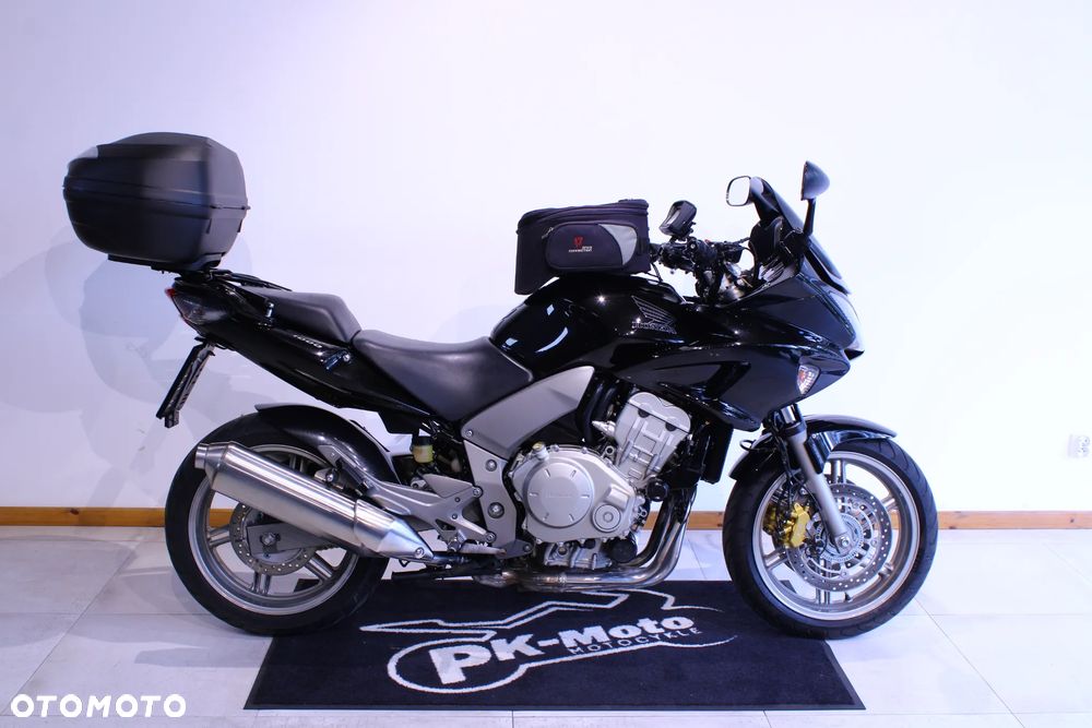 Honda CBF - 2
