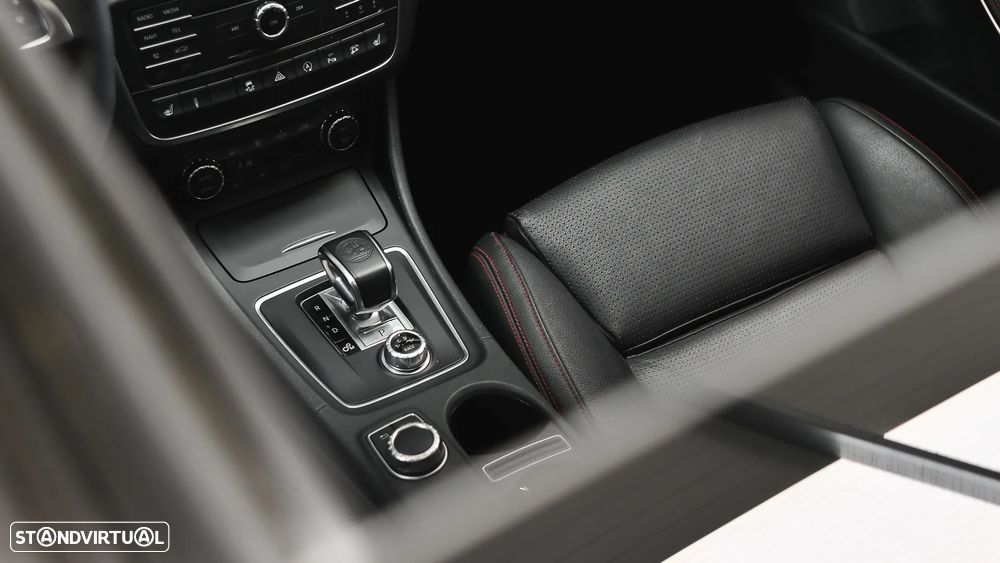 Mercedes-Benz CLA 45 AMG Shooting Brake 4-Matic - 55