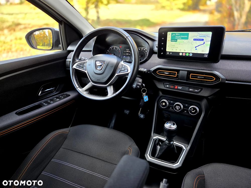 Dacia Sandero Stepway TCe 90 Expression + - 28