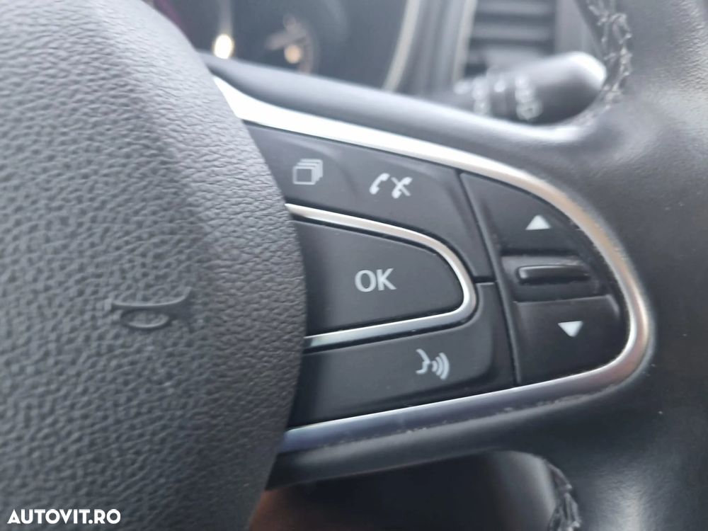 Renault Megane ENERGY dCi Intens - 15