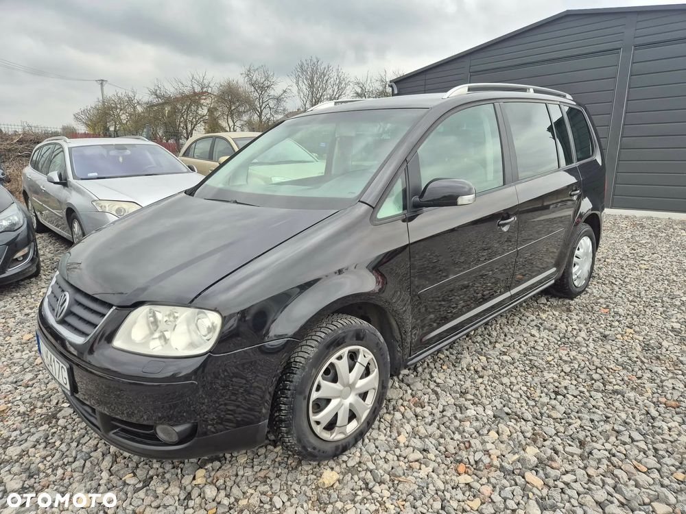 Volkswagen Touran 2.0 FSI Highline - 7