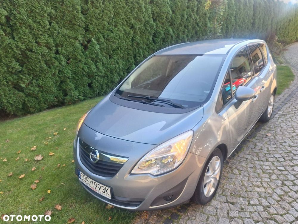 Opel Meriva 1.4 T Design Edition S&S - 34