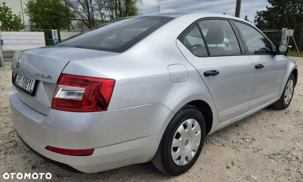 Skoda Octavia 1.6 TDI Style - 4