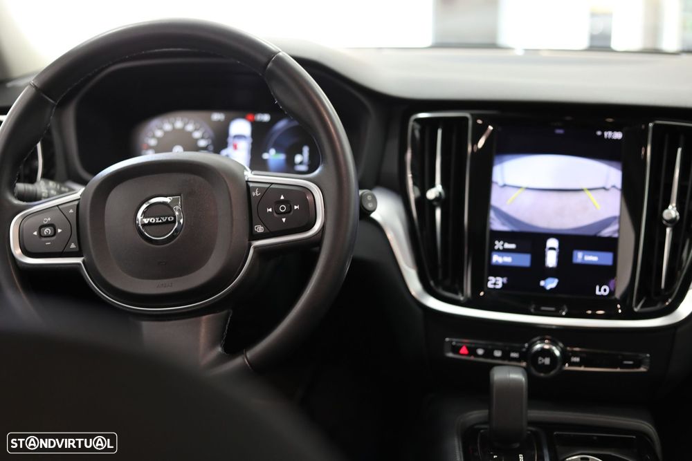Volvo V60 2.0 T6 AWD TE Core - 39