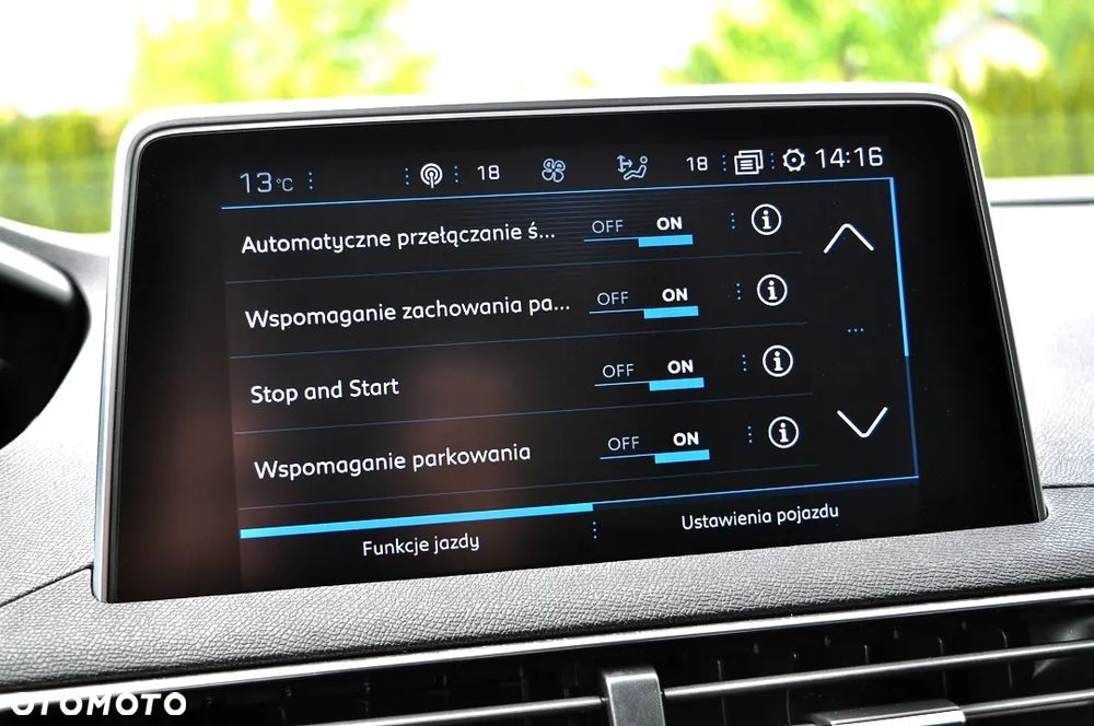 Peugeot 5008 1.5 BlueHDi Allure S&S EAT8 - 29