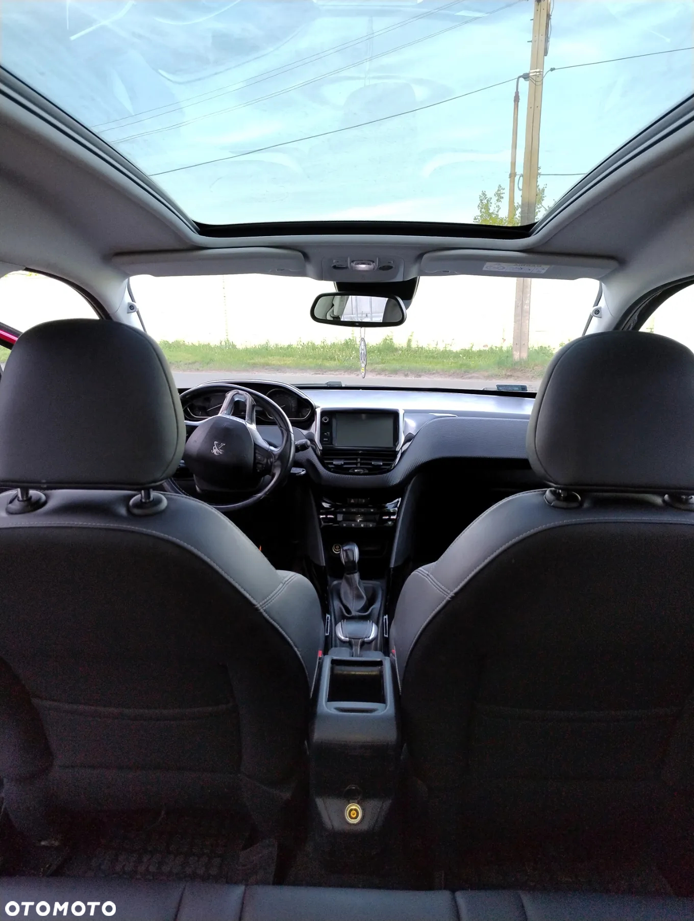 Peugeot 2008 1.2 Pure Tech GPF Allure S&S - 14