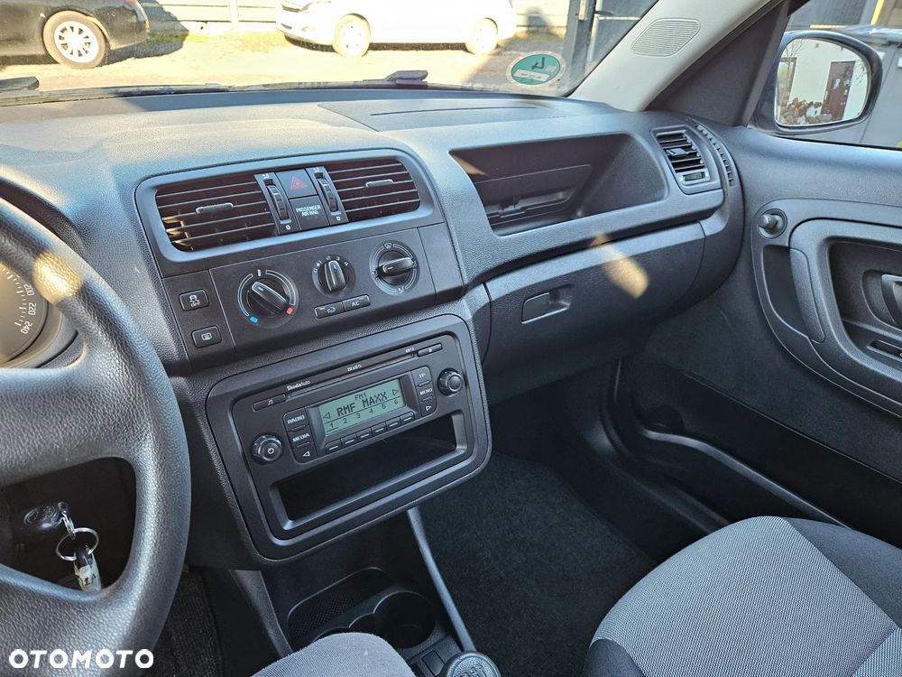 Skoda Roomster 1.2 12V HTP - 17