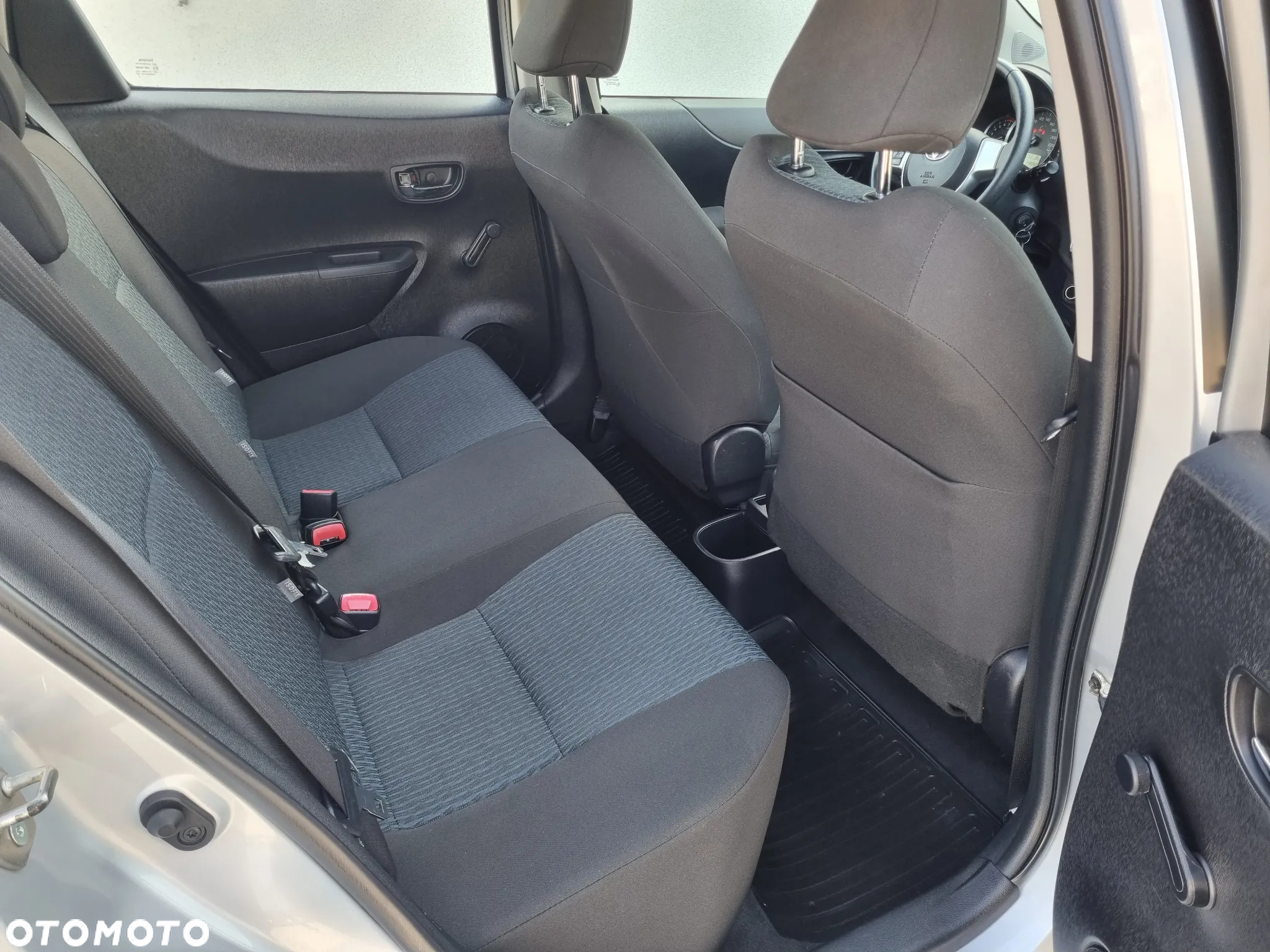 Toyota Yaris 1.0 Life - 11
