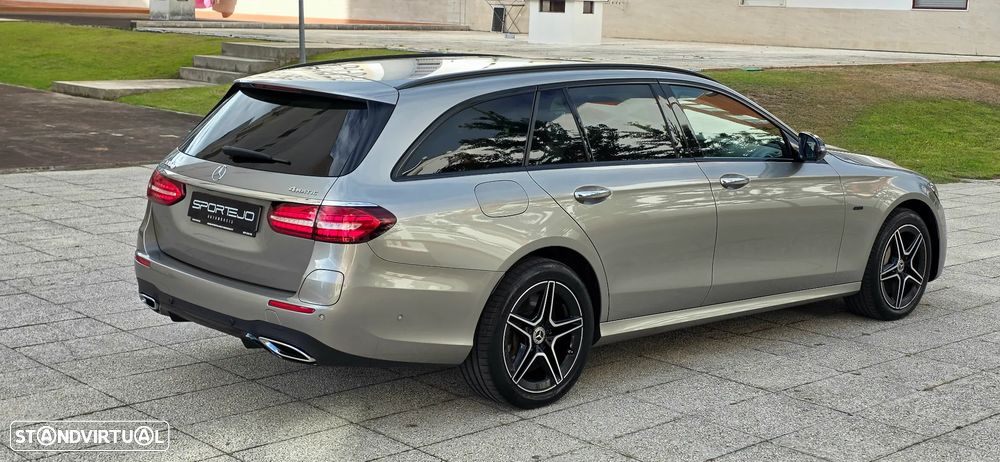 Mercedes-Benz E 300 de 4Matic 9G-TRONIC AMG Line - 4