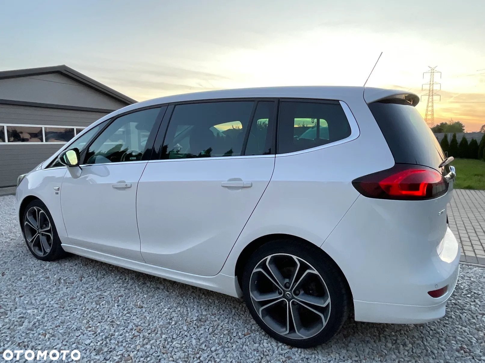 Opel Zafira - 15