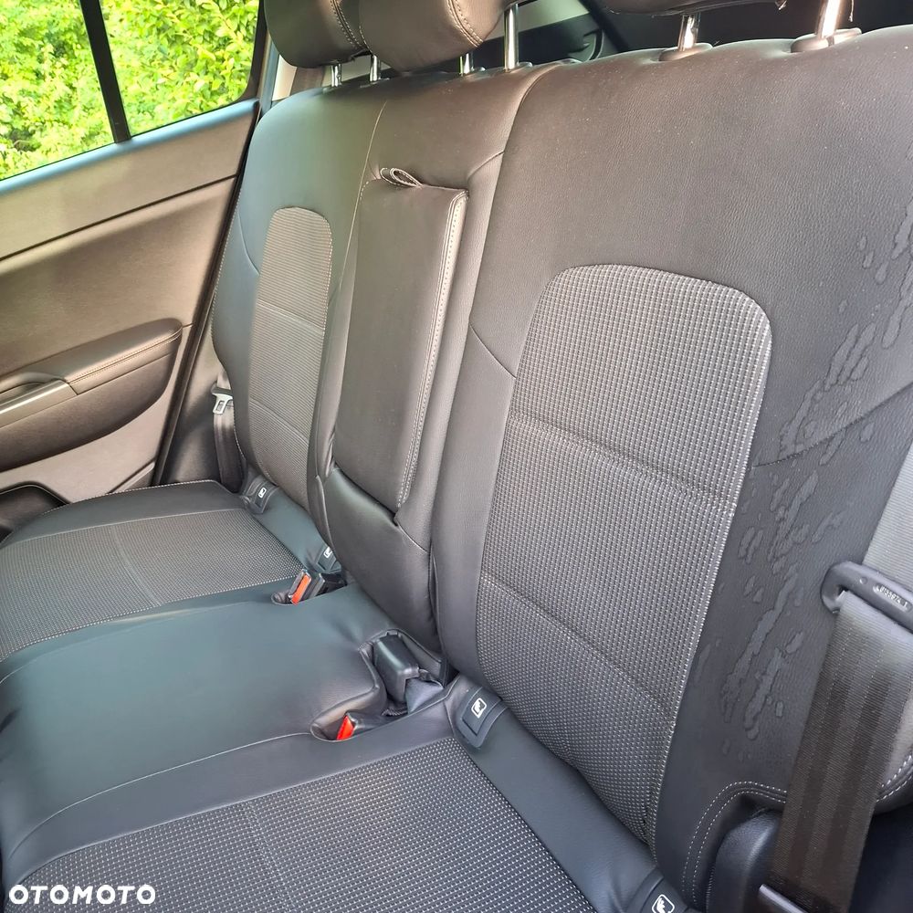 Kia Sportage 1.6 GDI L 2WD - 31