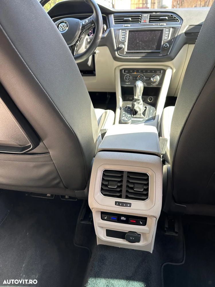 Volkswagen Tiguan 2.0 TDI SCR 4MOTION (BlueMotion Techn.) DSG Highline - 8