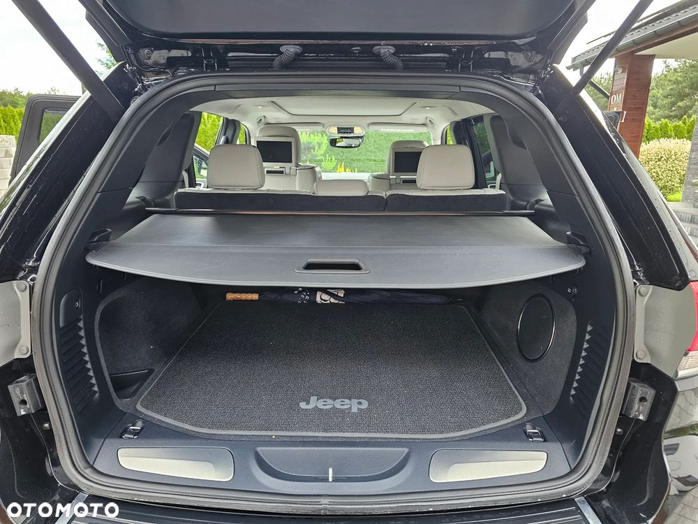Jeep Grand Cherokee 5.7 V8 Summit - 17