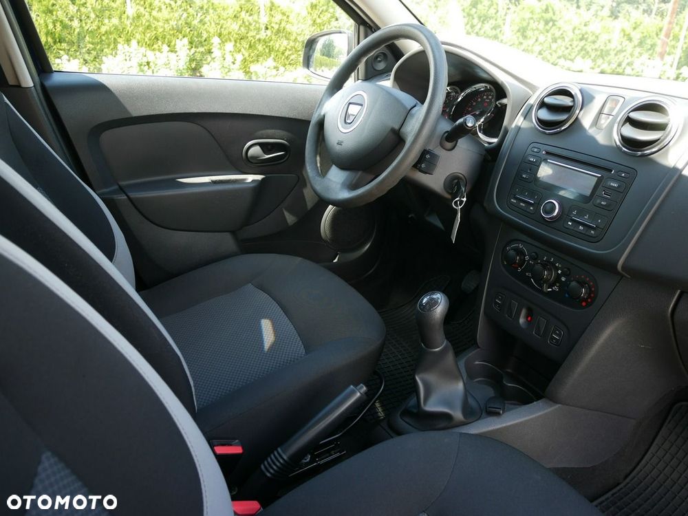 Dacia Logan 1.2 16V Access - 15