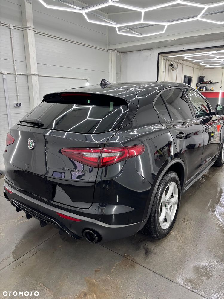 Alfa Romeo Stelvio 2.0 Turbo Super Q4 - 4