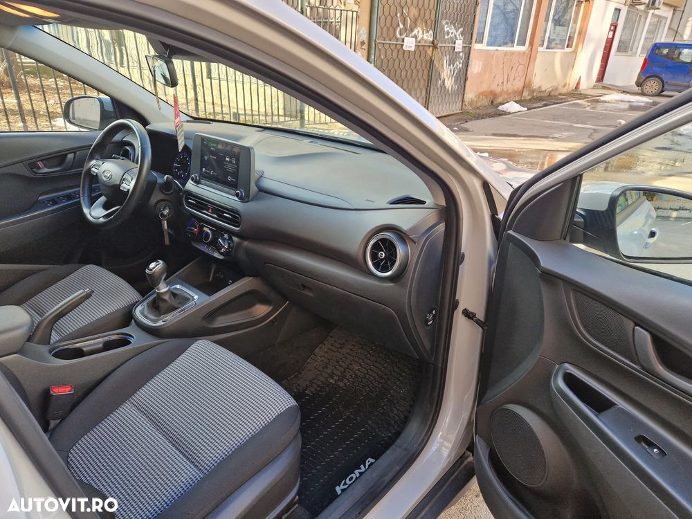 Hyundai KONA 1.0 T-GDI 120 CP 6MT 2WD Comfort - 6