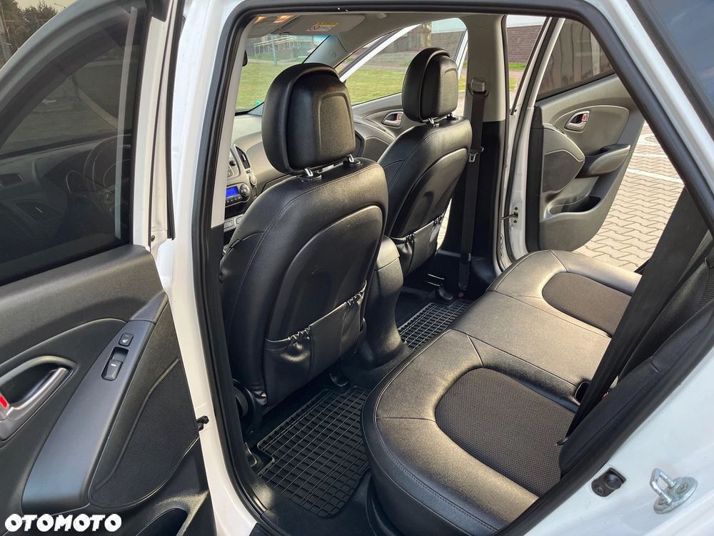 Hyundai ix35 1.6 2WD Fifa World Cup Edition - 7