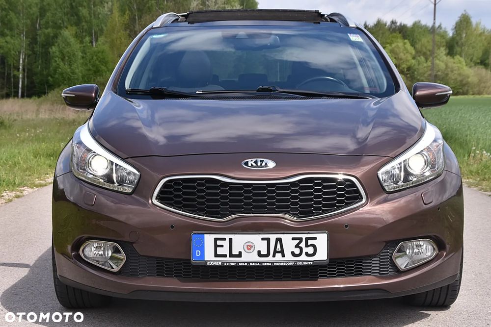 Kia Ceed 1.6 GDI Business Line - 12