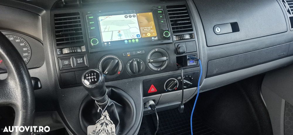 Volkswagen Transporter - 5