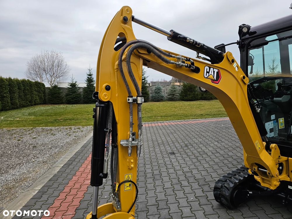 Caterpillar 301.8 05A - 11