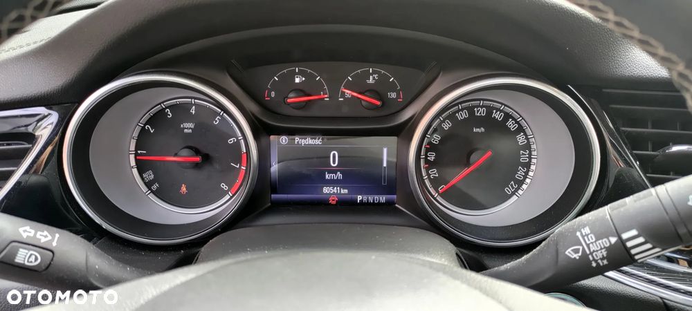 Opel Insignia - 14
