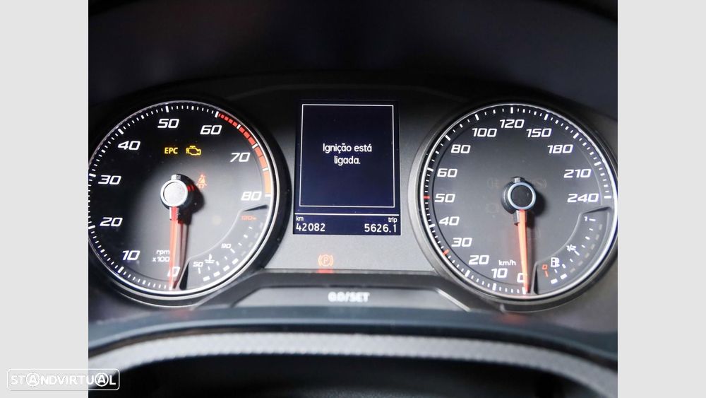 SEAT Ibiza 1.0 TSI FR — fotografia 11