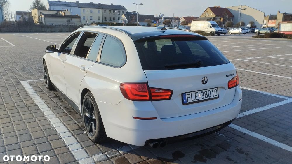 BMW Seria 5 520d - 7