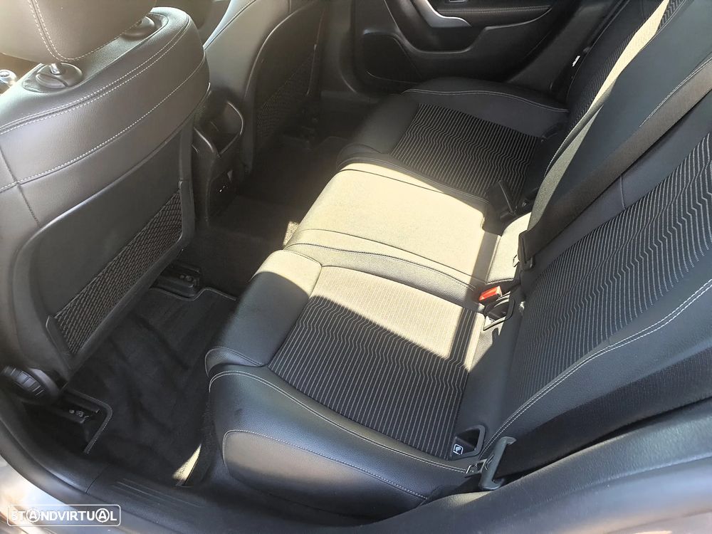 Mercedes-Benz CLA 180 d Progressive - 42