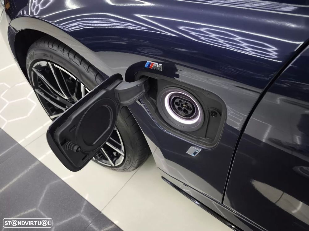 BMW 330 e iPerformance Line Luxury Purity - 17