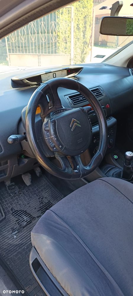 Citroën C4 1.6 HDi Magic - 4