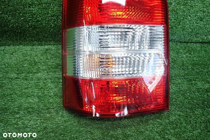 VW T5 03-15 lampa lewa tylna tył - 3