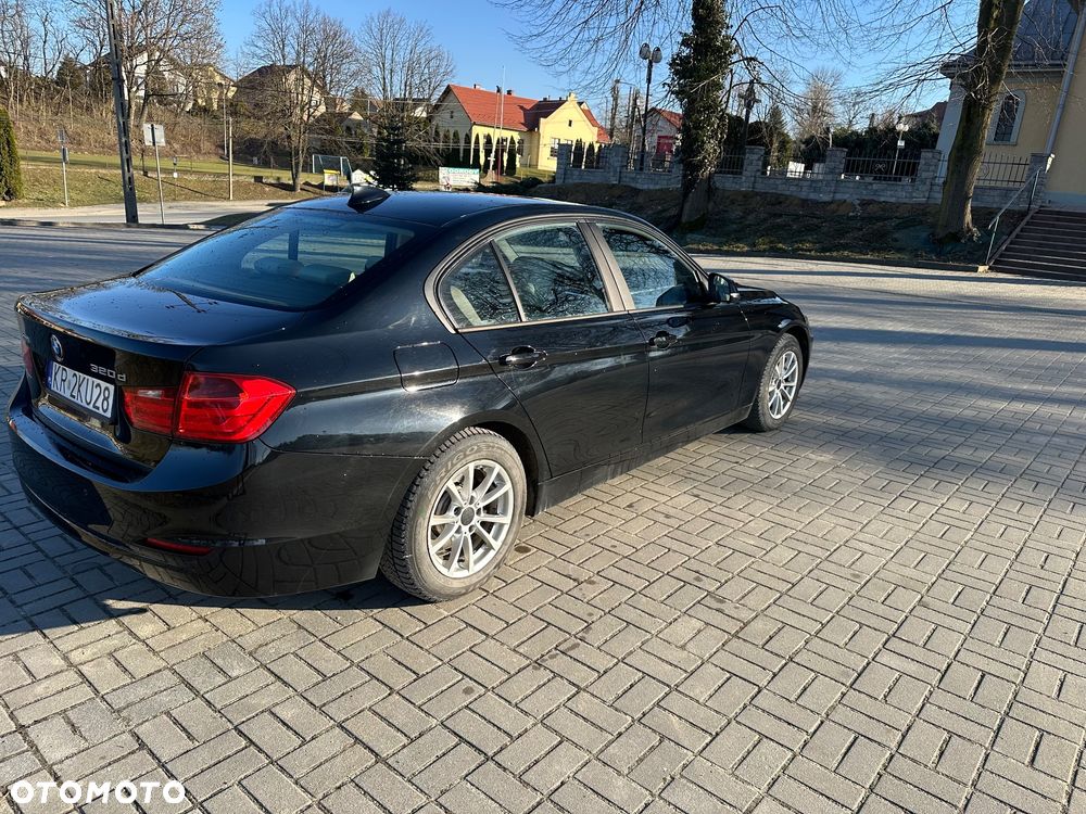 BMW Seria 3 - 10