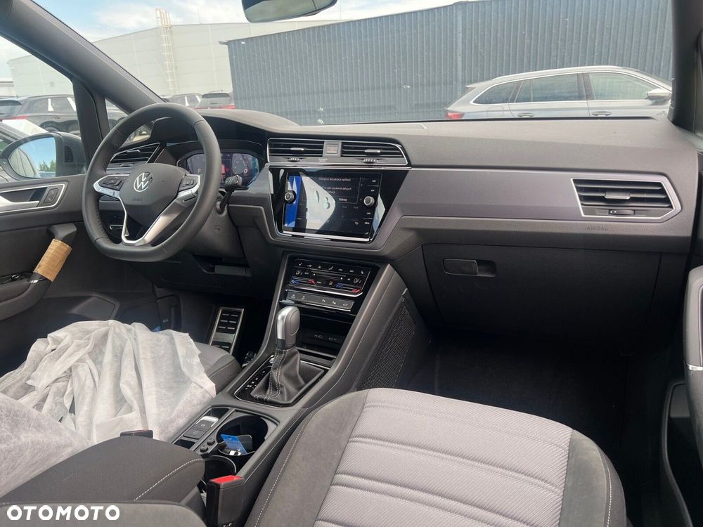 Volkswagen Touran 1.5 TSI EVO Highline DSG - 8