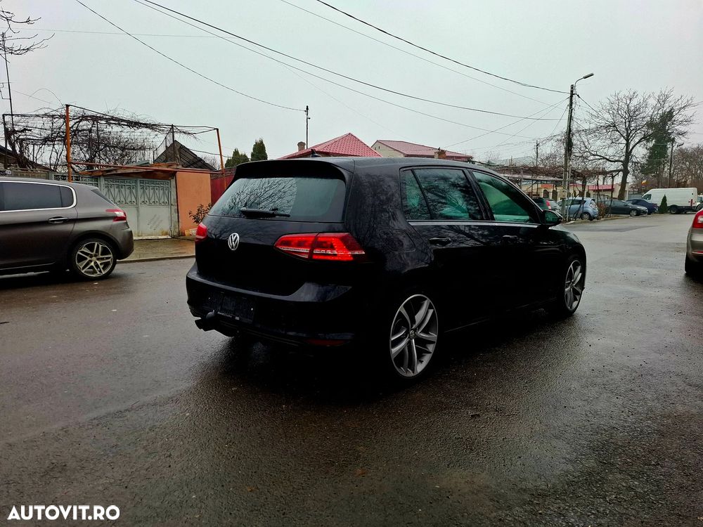 Volkswagen Golf 1.4 TSI BlueMotion Technology DSG Highline - 12