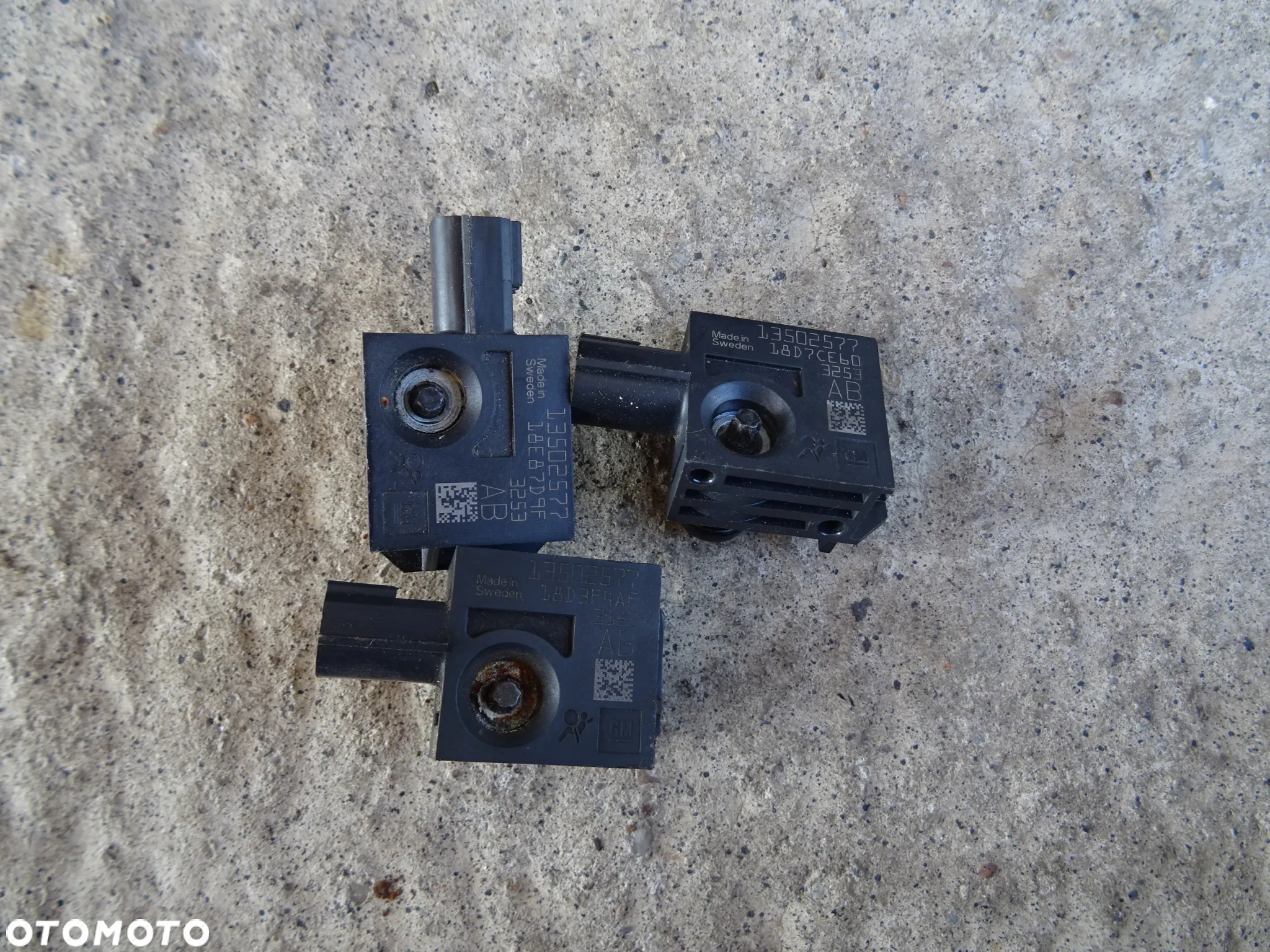 CZUJNIK ZDERZENIOWY SENSOR UDERZENIA OPEL ZAFIRA C TOURER ASTRA J MERIVA B - 2