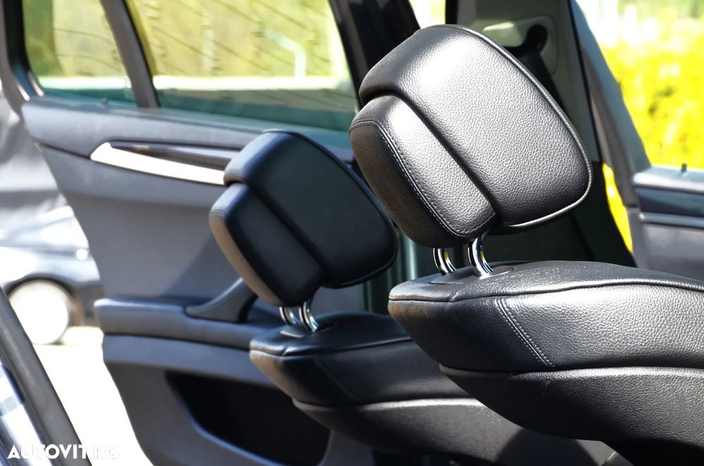 BMW Seria 5 520d Aut. Luxury Line - 15