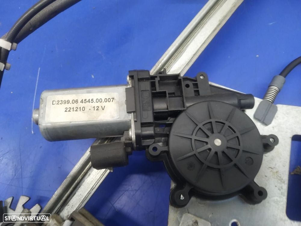 ELEVADOR DE VIDRO FRONTAL ESQUERDO FORD FOCUS 2000 -D2399064540007 - 8