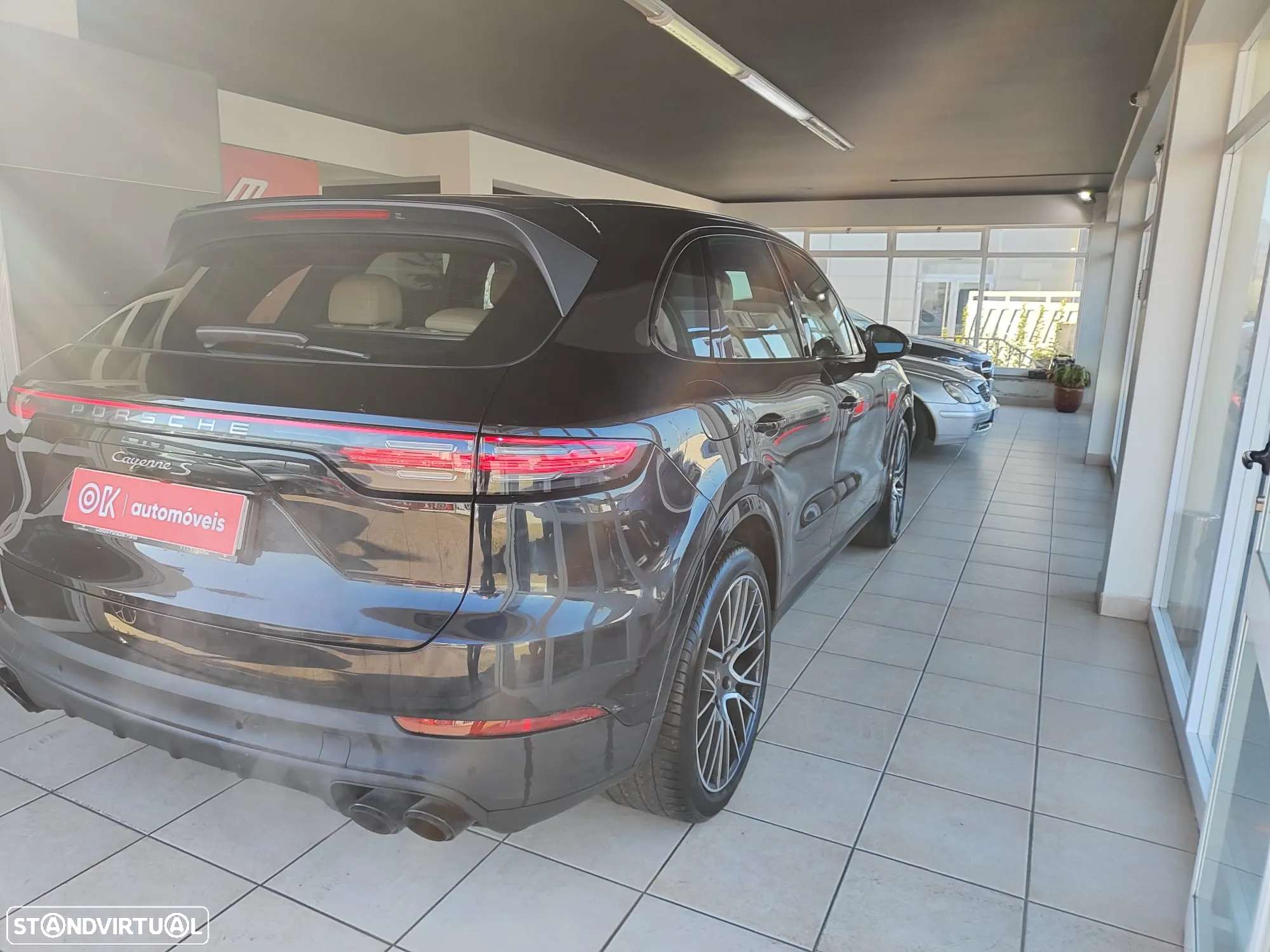 Porsche Cayenne Platinum Edition - 11