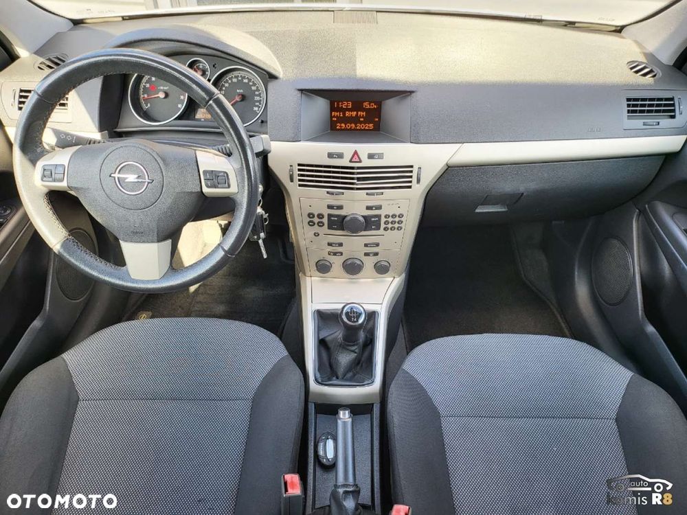 Opel Astra - 14